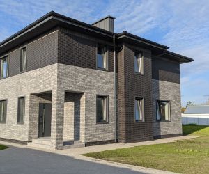 Нордік Сучасний двоповерховий будинок